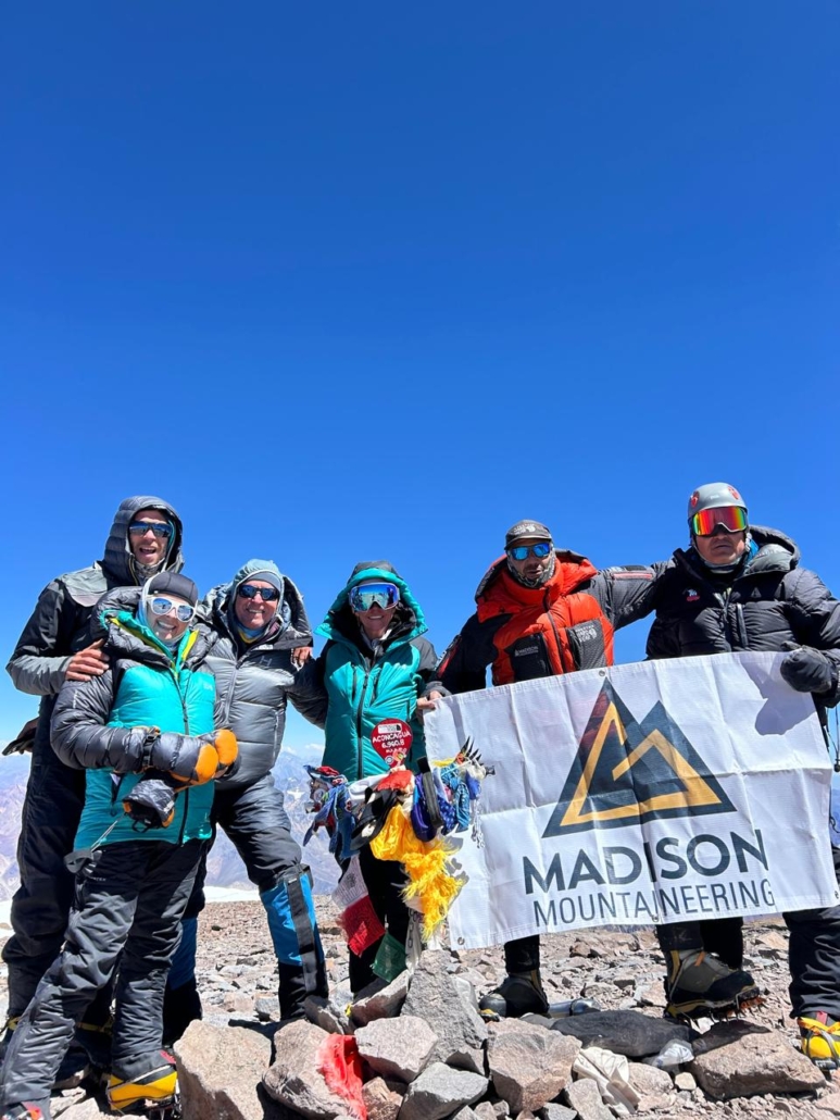 The January 24, 2025 expedition team on the summit!