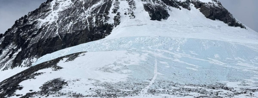 Looking up the route from Camp 4 on the South Col.