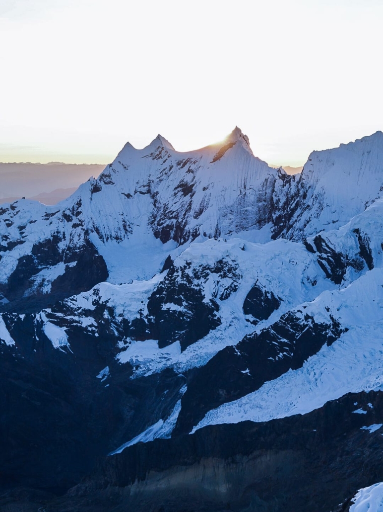 Morning light over the Cordillera Blanca of Peru (photo by Estalin Suárez)
